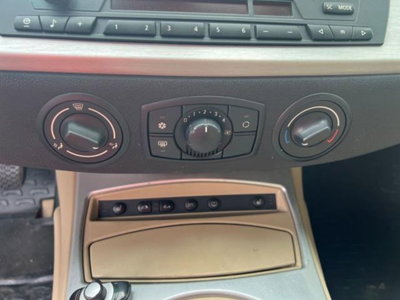 BMW Z4 Cabrio Z4 2.0i cat Roadster (15)