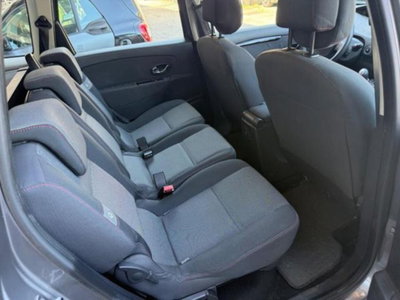 Renault Scenic E-Tech Electric 1.5 dCi 110CV EDC Bose (10)