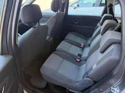 Renault Scenic E-Tech Electric 1.5 dCi 110CV EDC Bose (11)