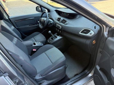 Renault Scenic E-Tech Electric 1.5 dCi 110CV EDC Bose (9)