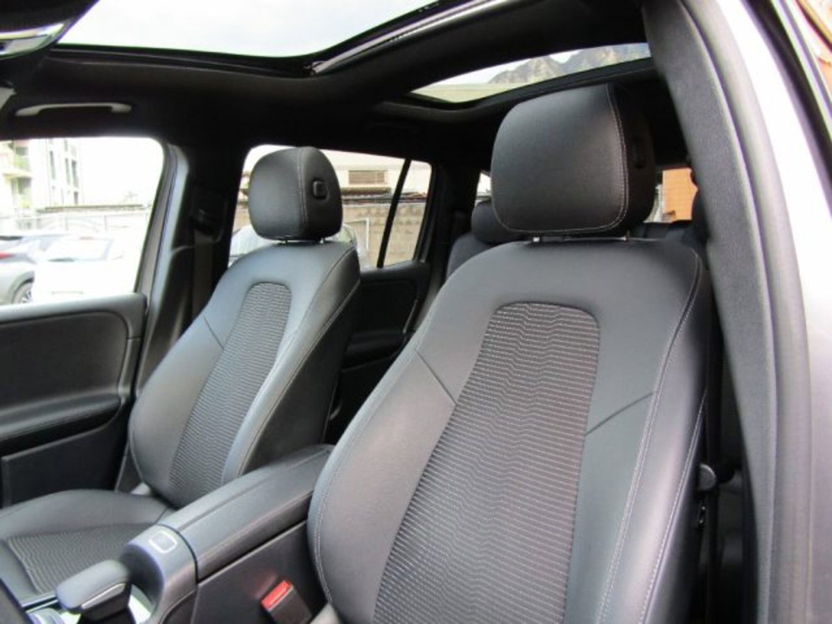 Mercedes-Benz GLB 200 d Automatic 4Matic Sport Plus (11)