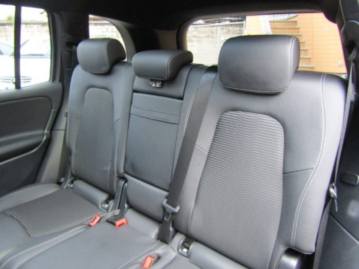 Mercedes-Benz GLB 200 d Automatic 4Matic Sport Plus (13)
