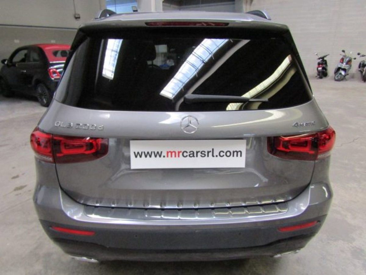 Mercedes-Benz GLB 200 d Automatic 4Matic Sport Plus (5)