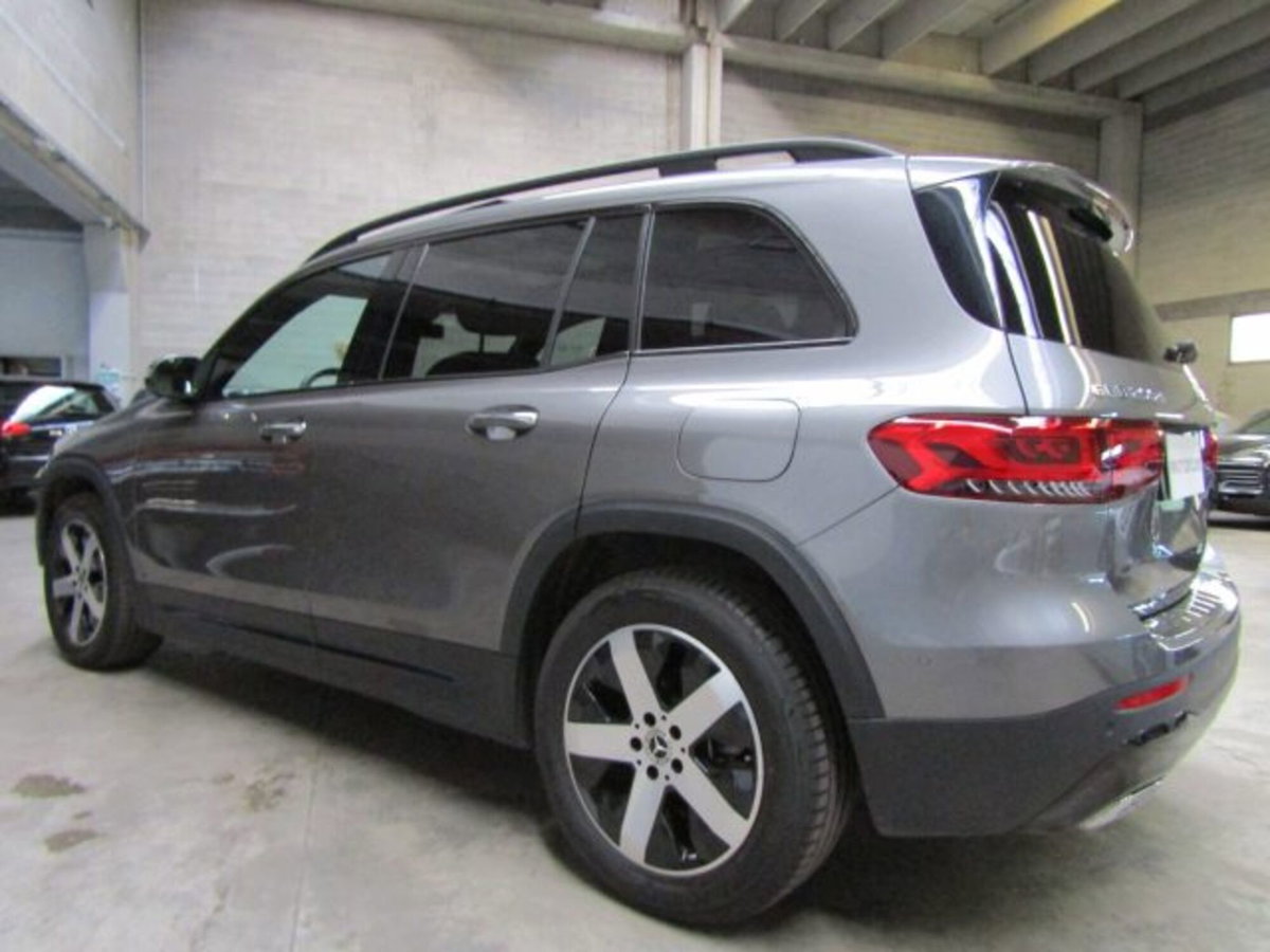 Mercedes-Benz GLB 200 d Automatic 4Matic Sport Plus (6)