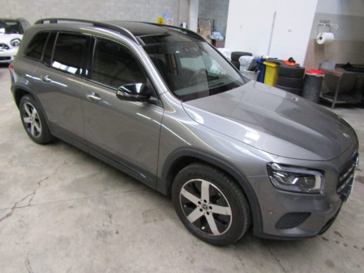 Mercedes-Benz GLB 200 d Automatic 4Matic Sport Plus (8)