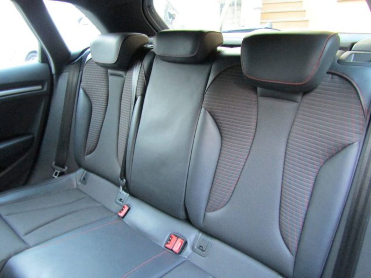 Audi S3 Sportback 2.0 TFSI quattro (12)