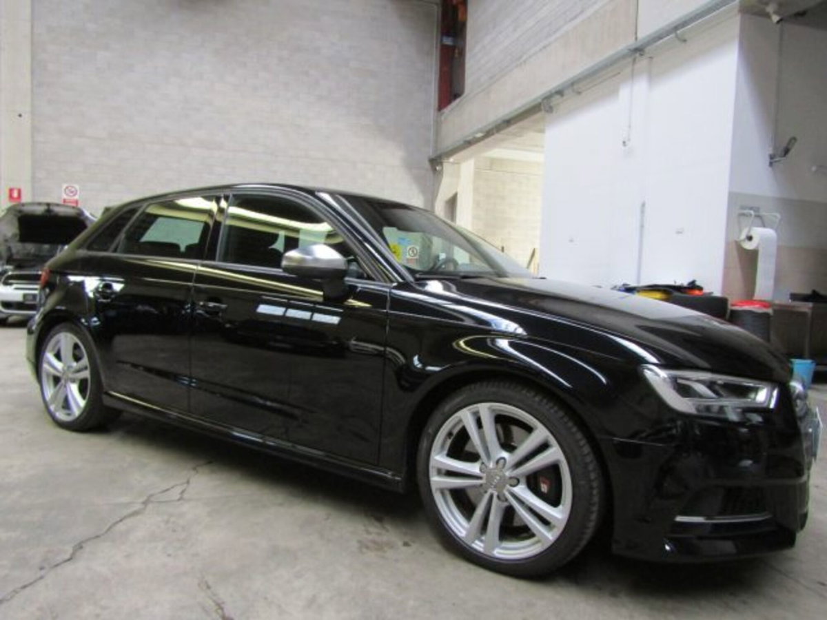 Audi S3 Sportback 2.0 TFSI quattro (3)