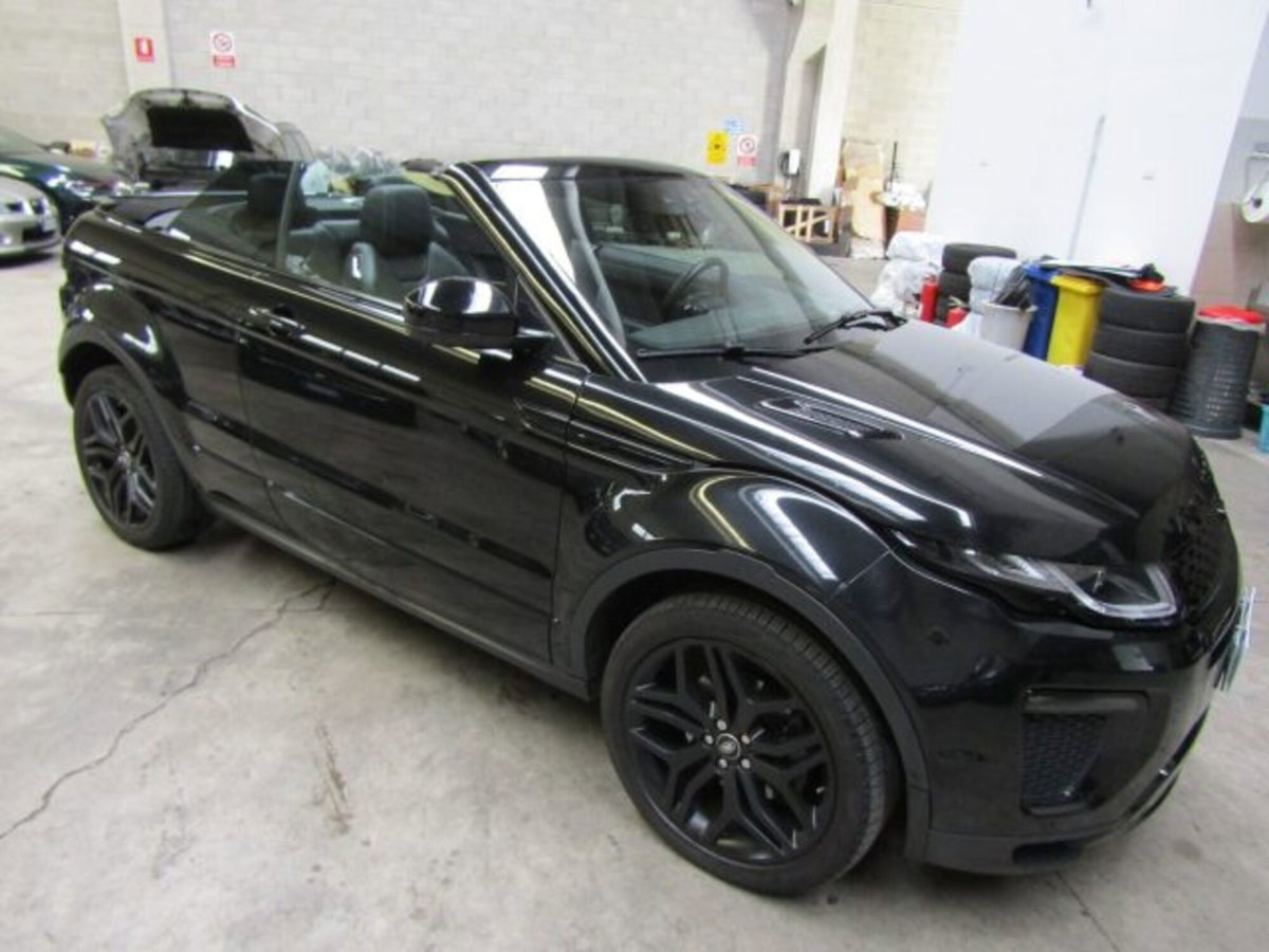 Land Rover Range Rover Evoque 2.0 TD4 180 CV Convertibile HSE Dynamic (14)