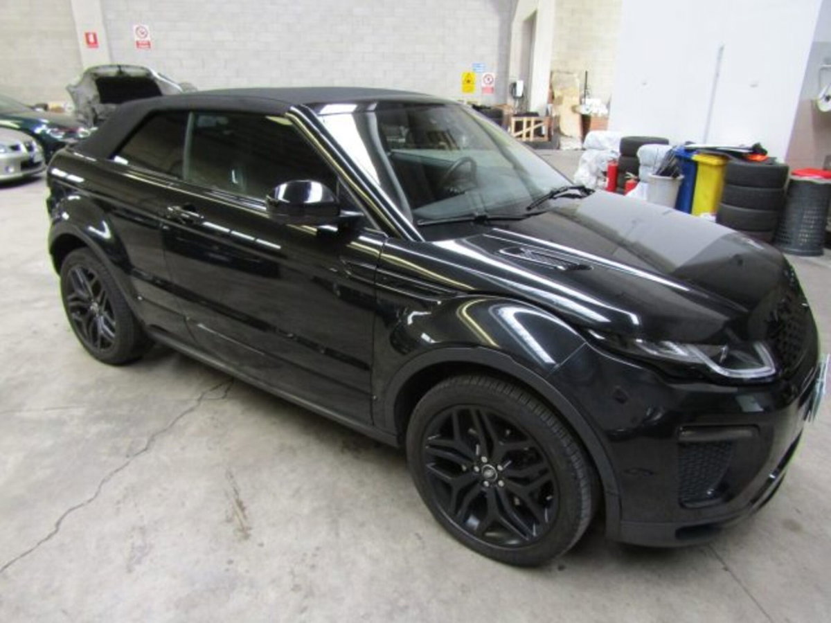 Land Rover Range Rover Evoque 2.0 TD4 180 CV Convertibile HSE Dynamic (9)