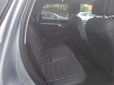 Volkswagen Touareg 3.0 V6 TDI 286 CV SCR Advanced (13)
