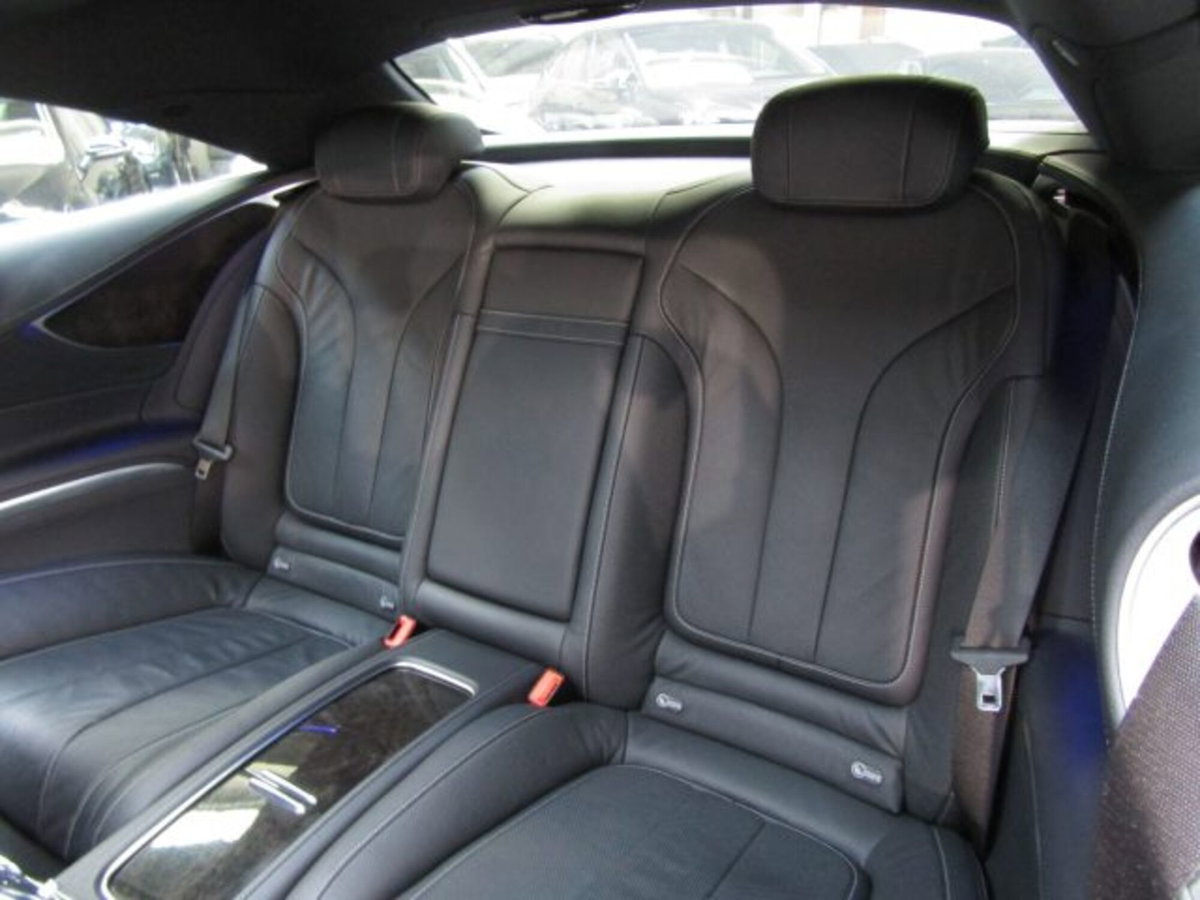 Mercedes-Benz Classe S Coupé SEC 500 Coupé 4Matic Premium (11)