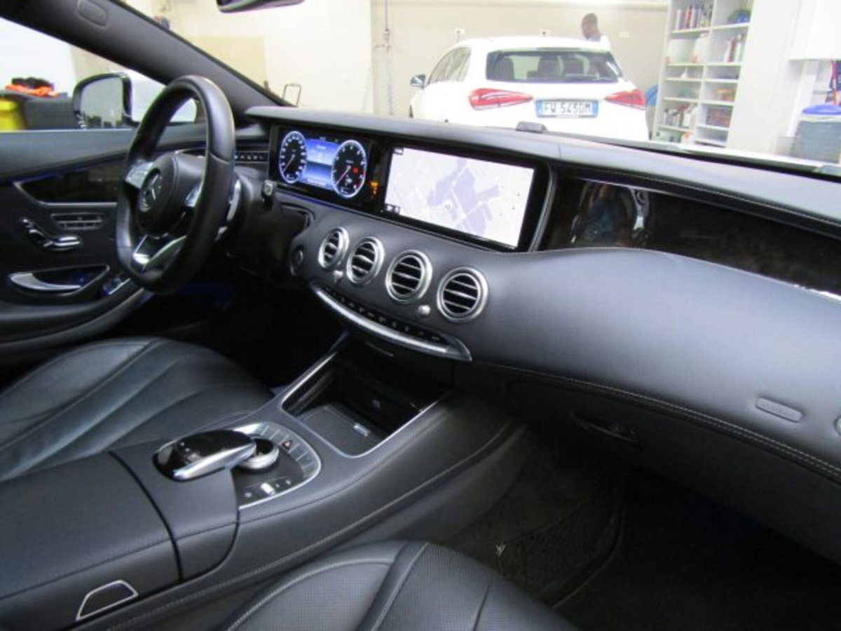 Mercedes-Benz Classe S Coupé SEC 500 Coupé 4Matic Premium (14)