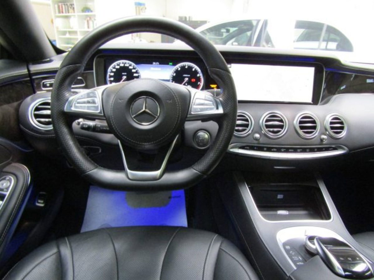 Mercedes-Benz Classe S Coupé SEC 500 Coupé 4Matic Premium (18)