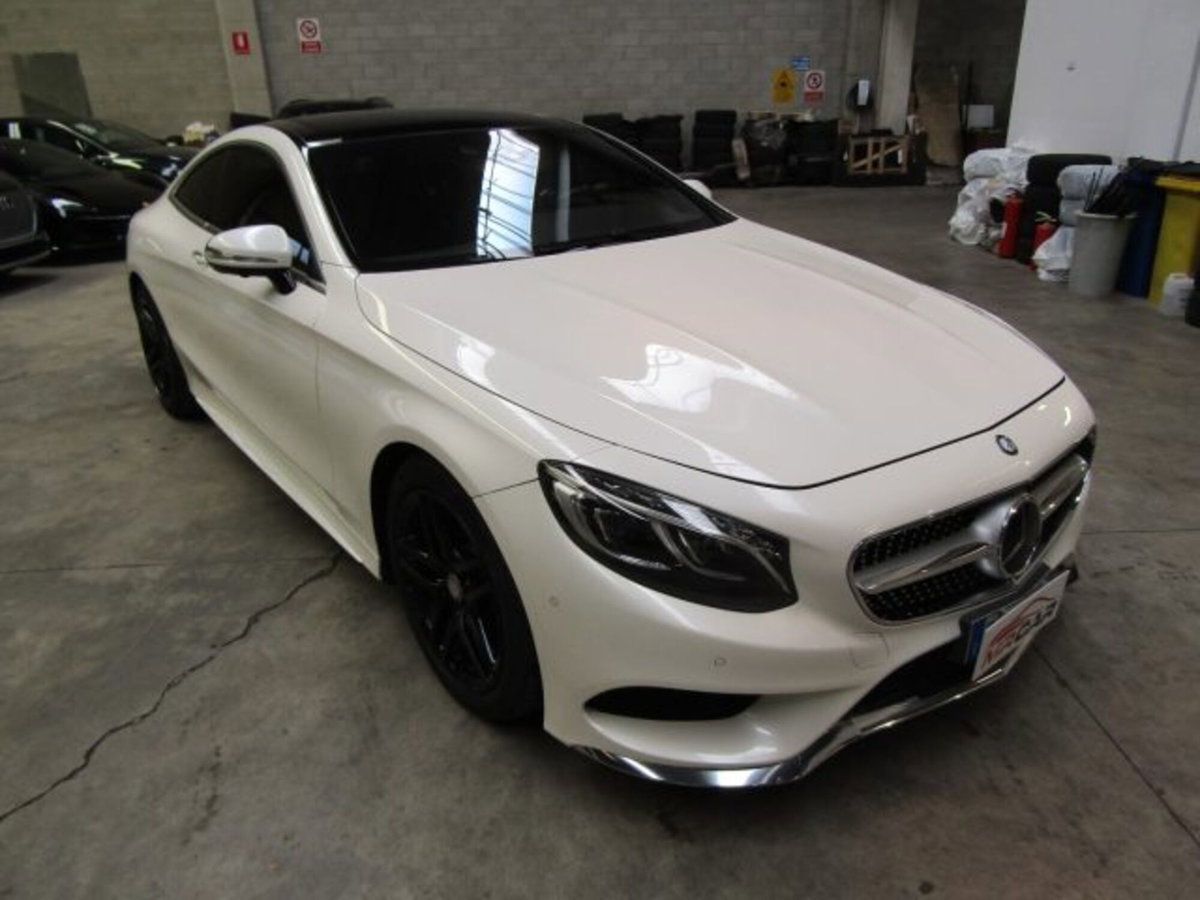 Mercedes-Benz Classe S Coupé SEC 500 Coupé 4Matic Premium (3)