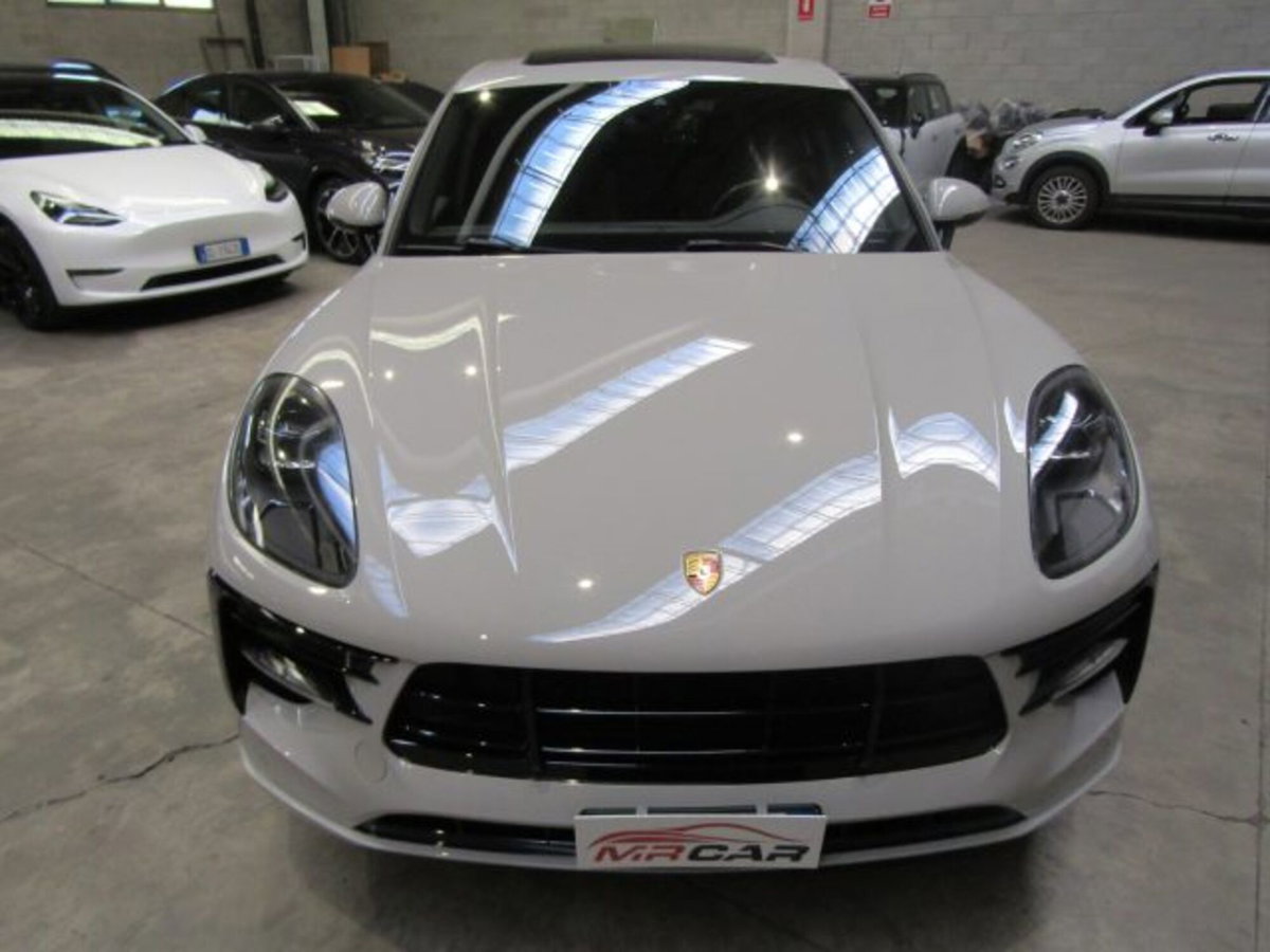 Porsche Macan 2.0 (2)