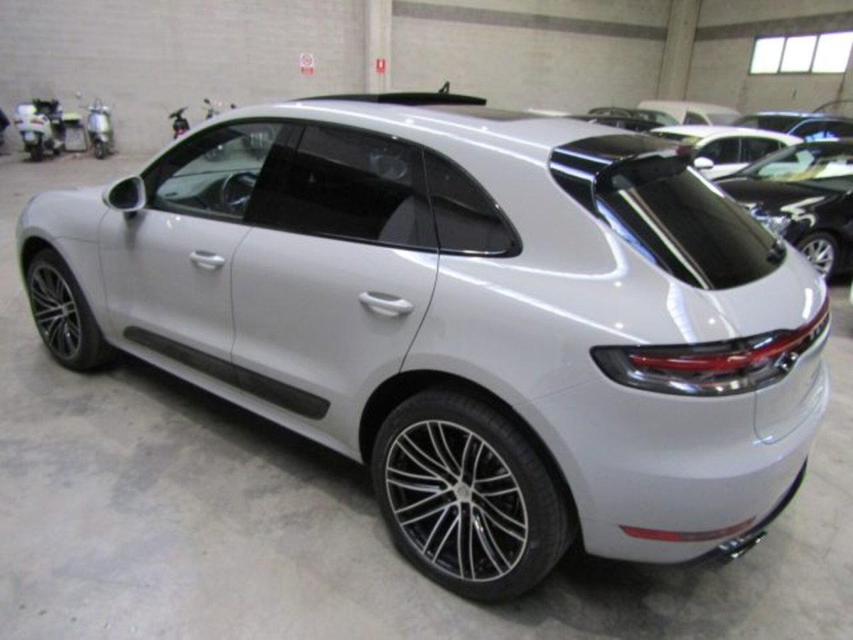 Porsche Macan 2.0 (9)