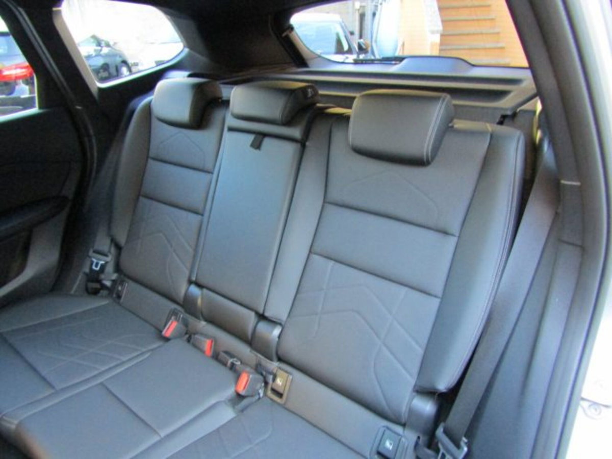 BMW X1 xdrive23d mhev 48V MSport Pro auto (14)