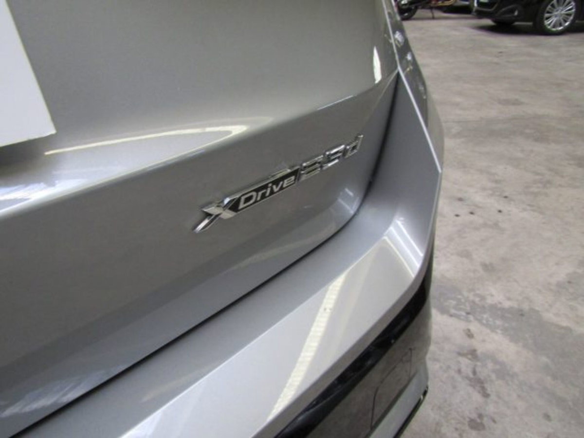 BMW X1 xdrive23d mhev 48V MSport Pro auto (8)