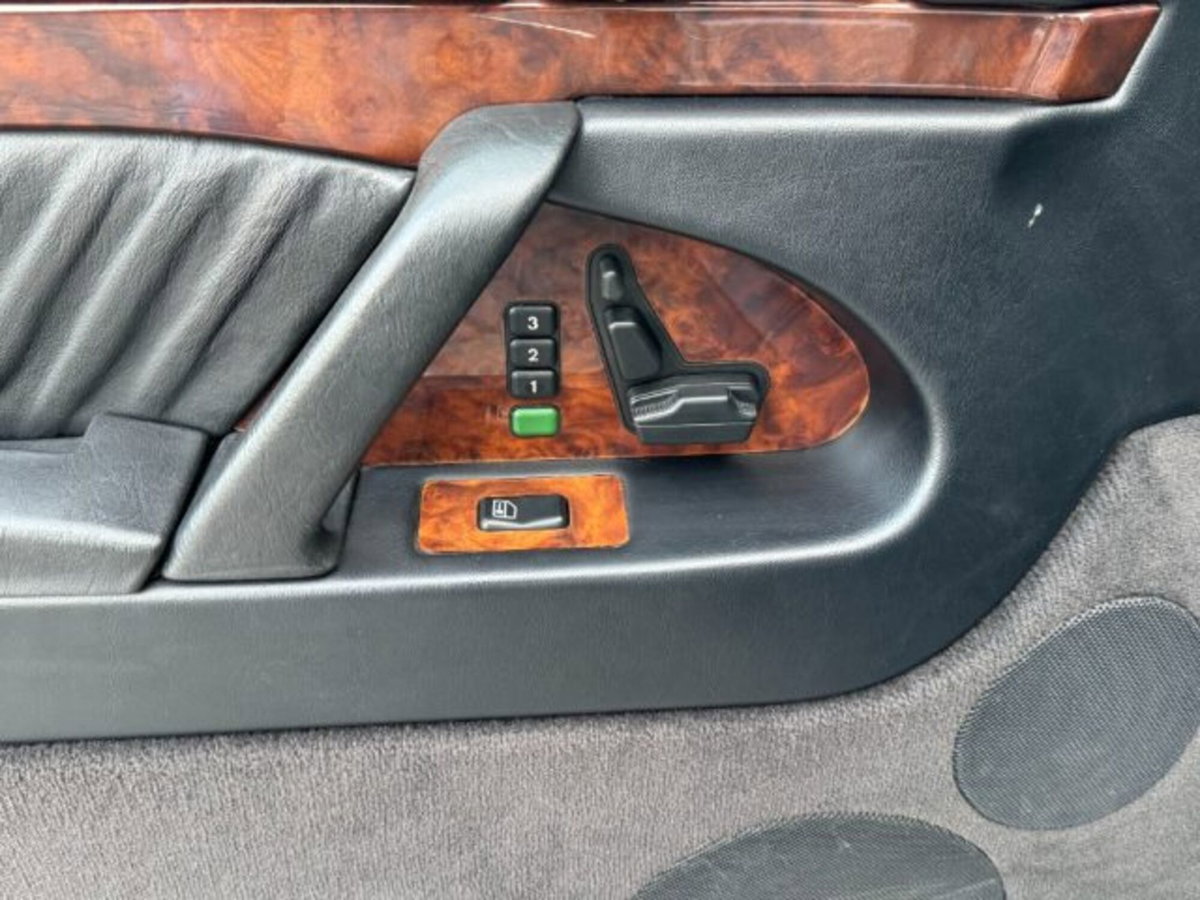 Mercedes-Benz 600 600 SEL cat (18)