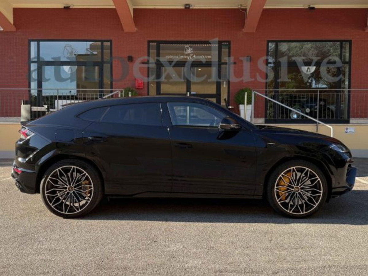 Lamborghini Urus 4.0 (4)