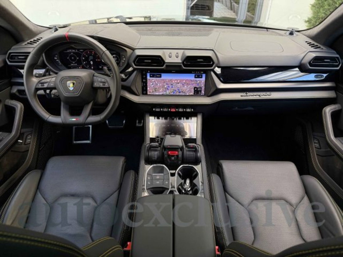 Lamborghini Urus 4.0 (7)