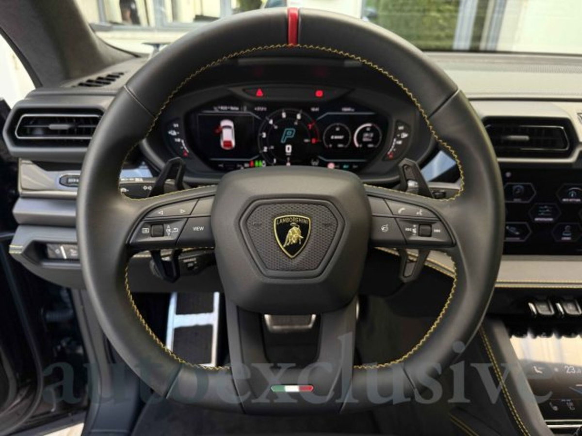 Lamborghini Urus 4.0 (8)