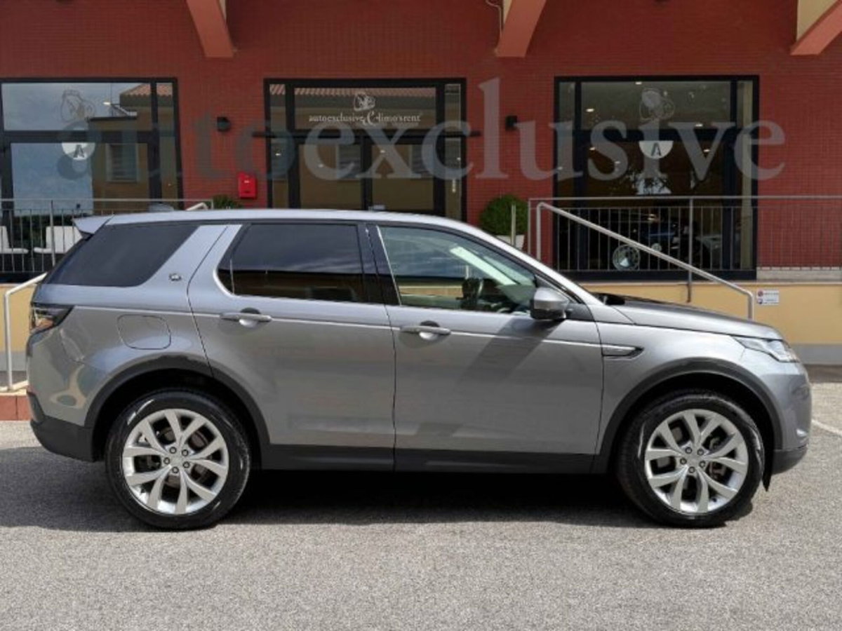 Land Rover Discovery Sport 2.0 eD4 163 CV 2WD R-Dynamic SE (2)
