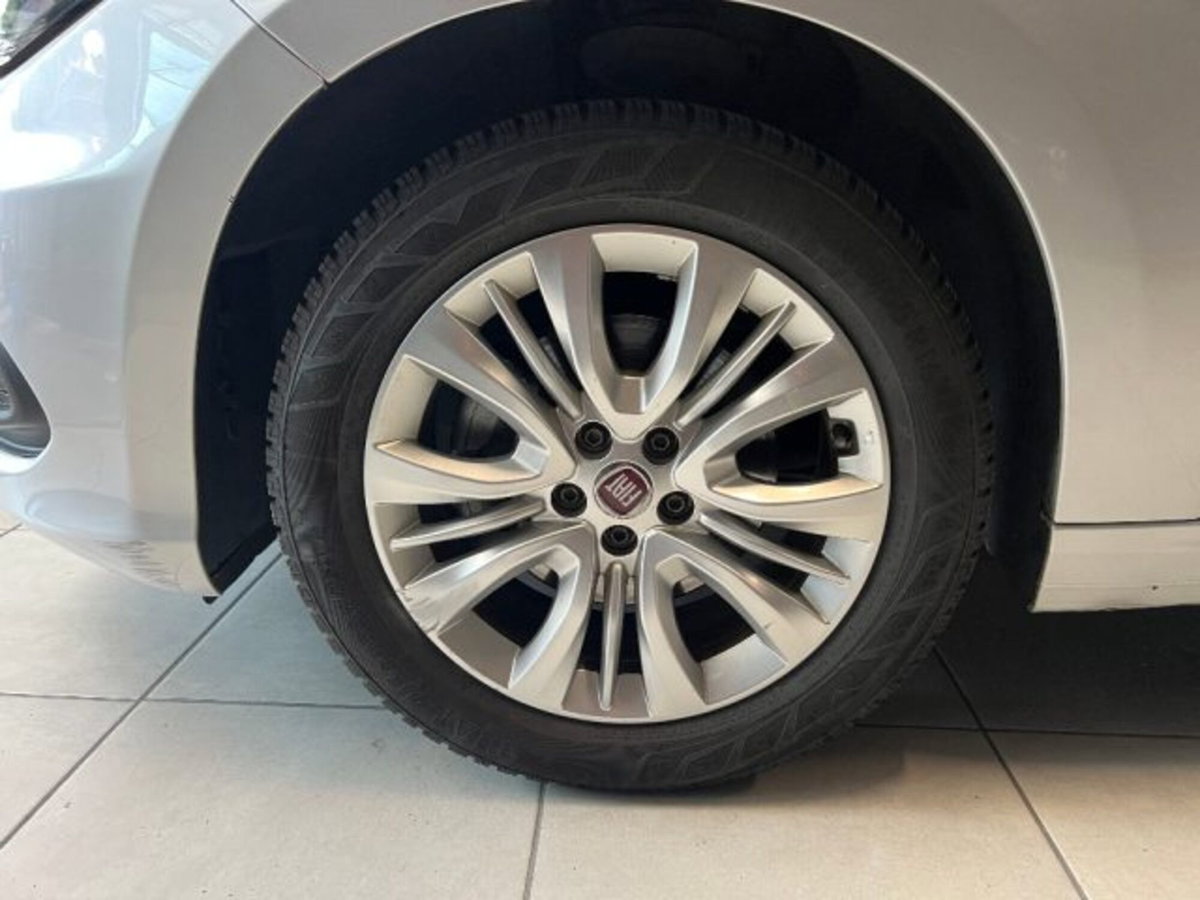 Fiat Tipo Tipo 1.4 T-Jet 120CV GPL 4 porte Lounge (16)