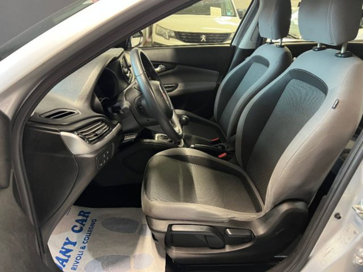 Fiat Tipo Tipo 1.4 T-Jet 120CV GPL 4 porte Lounge (7)