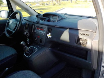 Lancia Musa 1.3 Mjt 16V 95 CV DPF Oro (16)