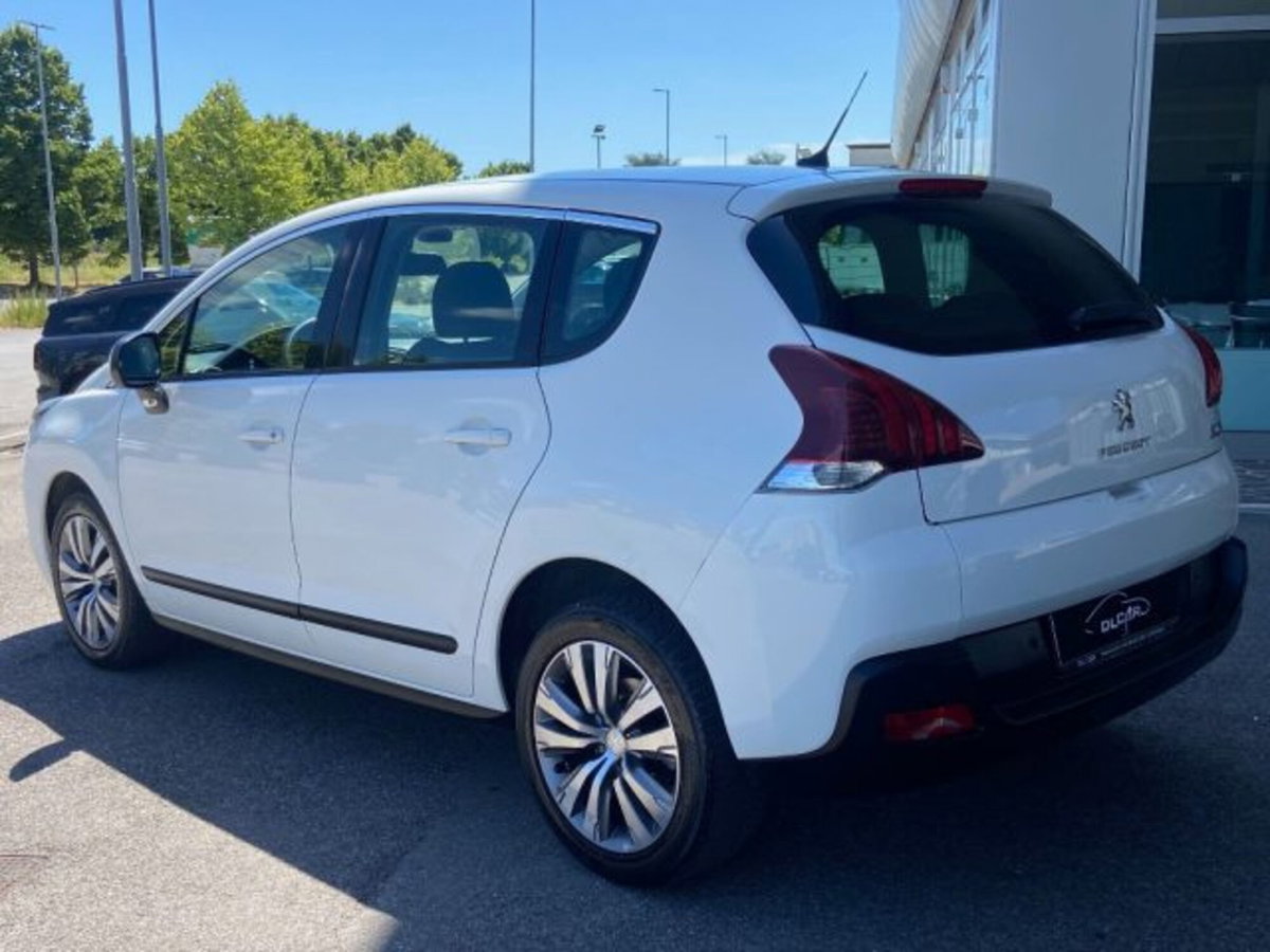 Peugeot 3008 1.6 HDi 115CV Active (6)