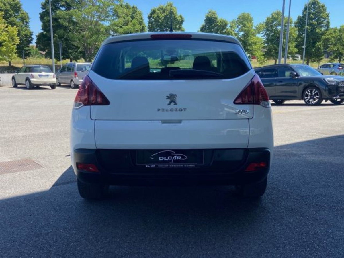 Peugeot 3008 1.6 HDi 115CV Active (9)