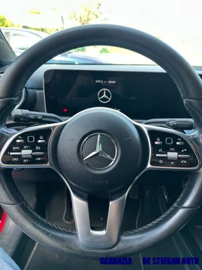 Mercedes-Benz Classe A Sedan 180 d Automatic 4p. Sport (14)