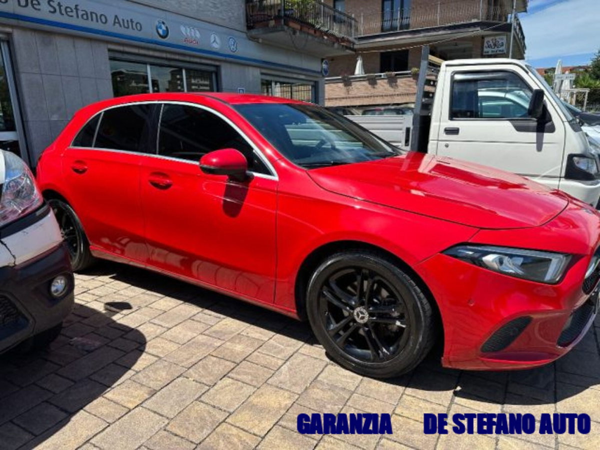 Mercedes-Benz Classe A Sedan 180 d Automatic 4p. Sport (3)