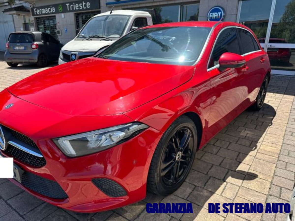 Mercedes-Benz Classe A Sedan 180 d Automatic 4p. Sport (4)