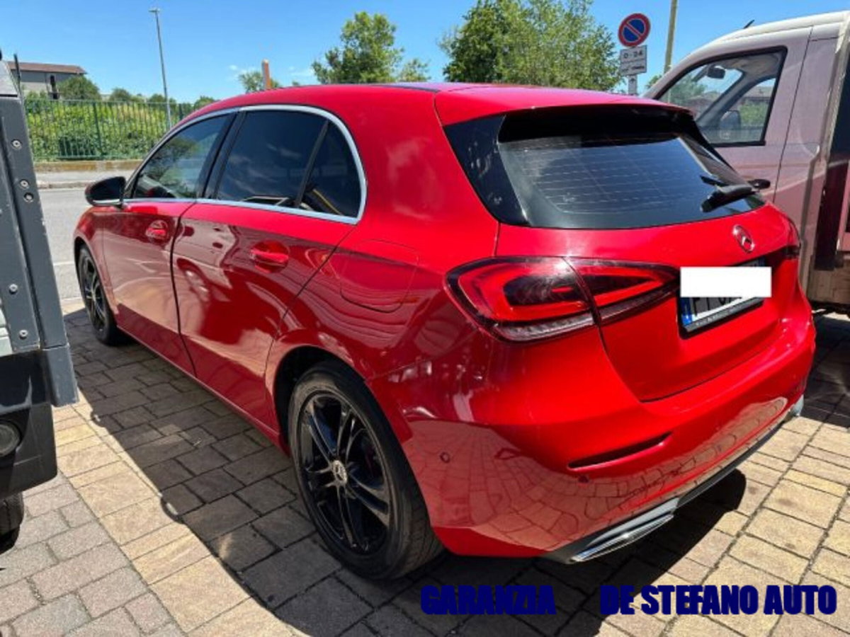 Mercedes-Benz Classe A Sedan 180 d Automatic 4p. Sport (5)