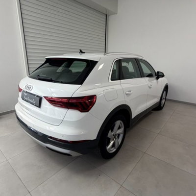 Audi Q3 35 TDI quattro S tronic Business Advanced (8)