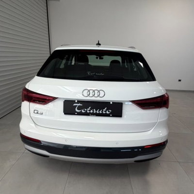 Audi Q3 35 TDI quattro S tronic Business Advanced (9)