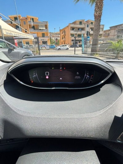 Peugeot 3008 BlueHDi 130 S&S EAT8 GT (15)