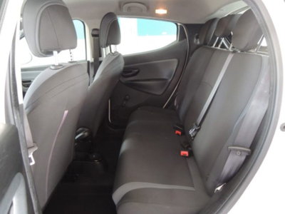 Lancia Ypsilon 1.3 MJT 16V 95 CV 5 porte S&S Gold (11)