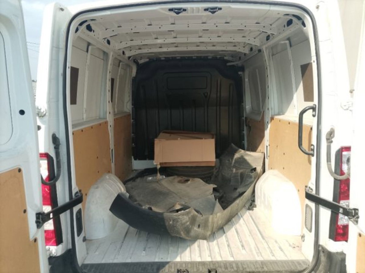 Renault Master Furgone T28 2.3 dCi 135 PC-TN Furgone Ice (18)