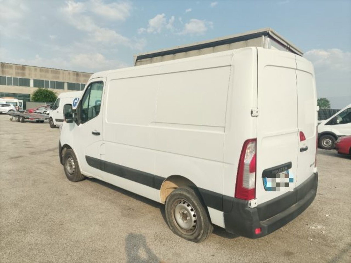Renault Master Furgone T28 2.3 dCi 135 PC-TN Furgone Ice (6)