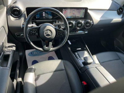 Mercedes-Benz GLA SUV 180 d Automatic Business (12)