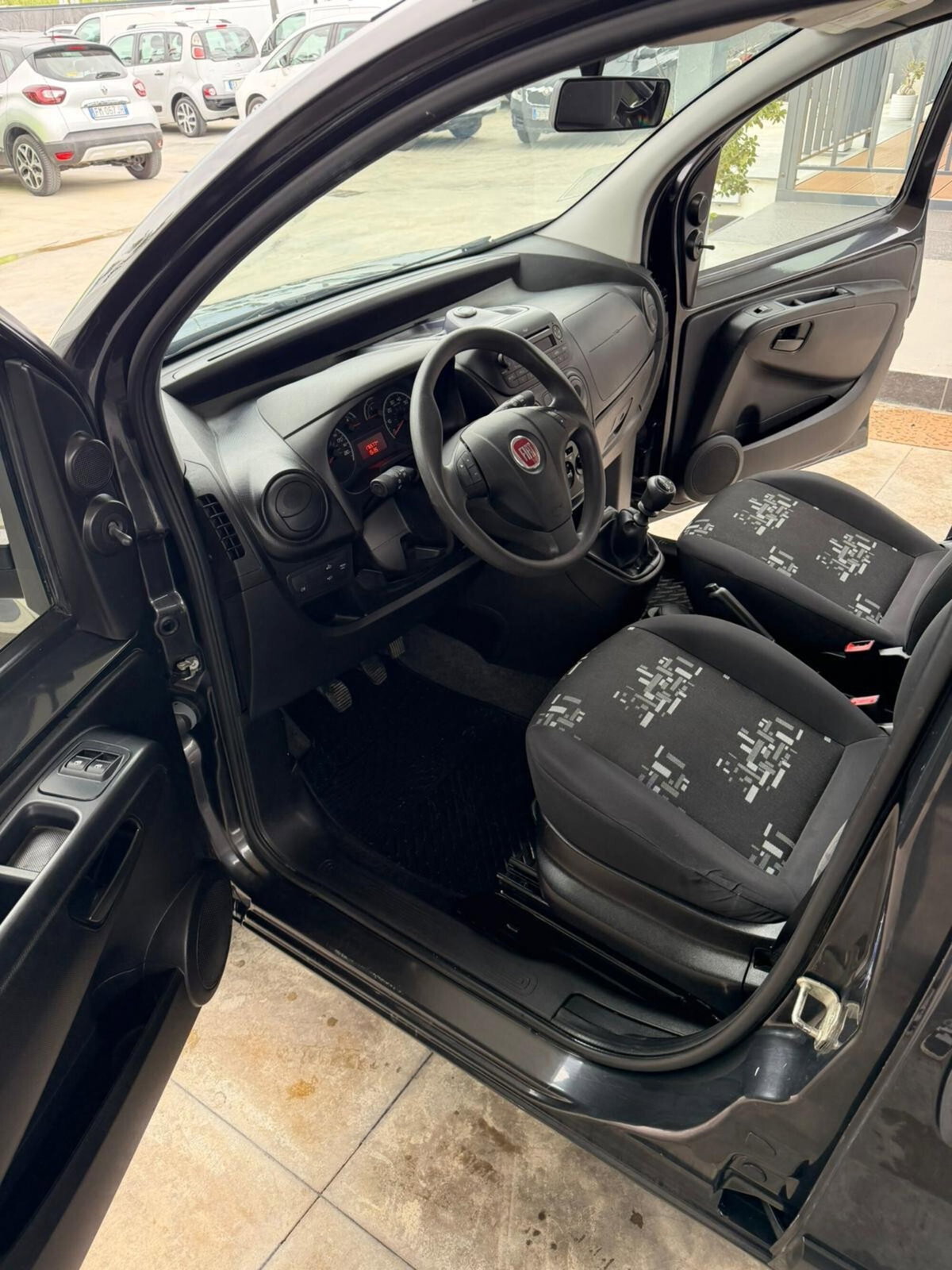 Fiat Qubo 1.4 8V 77 CV Dynamic Natural Power (15)