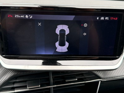Peugeot 2008 PureTech 130 S&S EAT8 Allure Pack (14)