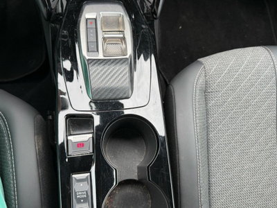 Peugeot 2008 PureTech 130 S&S EAT8 Allure Pack (19)