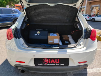 Alfa Romeo Giulietta 1.4 Turbo Distinctive Gpl 120cv E6 (19)