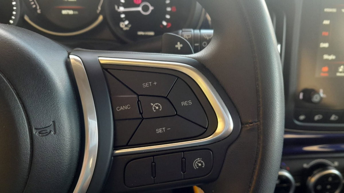 Fiat 500L 1.3 Multijet 95 CV Dualogic Mirror City Cross (10)
