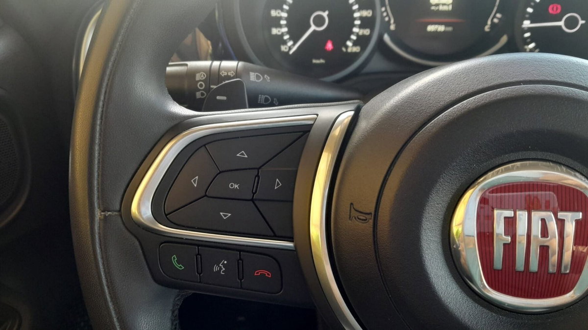 Fiat 500L 1.3 Multijet 95 CV Dualogic Mirror City Cross (9)