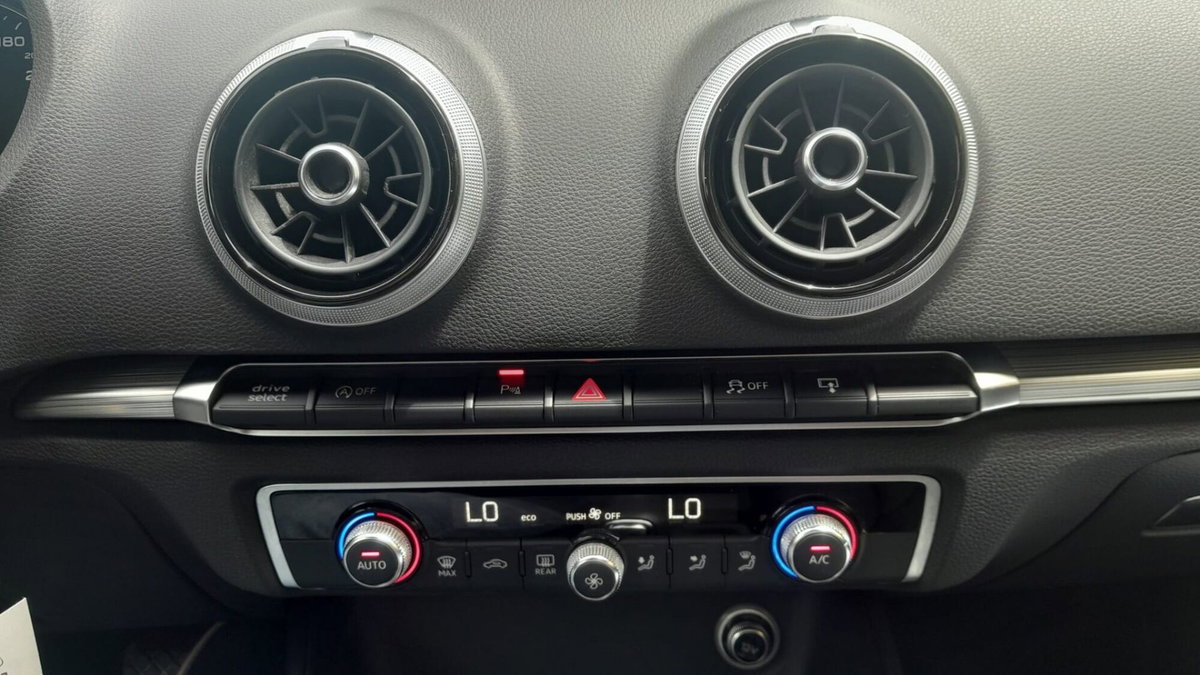Audi A3 Sportback 1.6 TDI S tronic Sport (10)